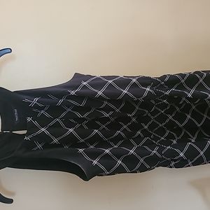 Beautiful light weight dress black and white.